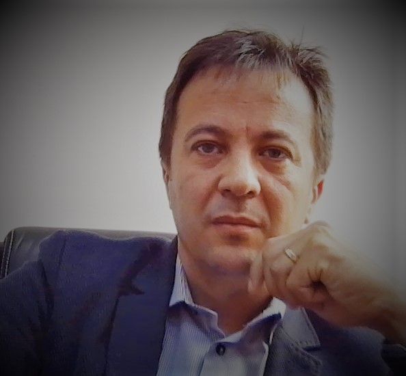 NICULAE Dragos_poza site
